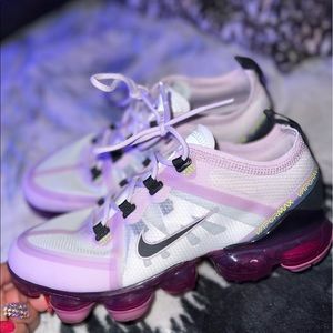 Nike vapor max GS 2019 “photon dust lilac “